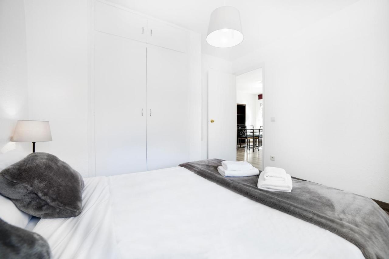 Apartaments Riu D'Инклес Екстериор снимка