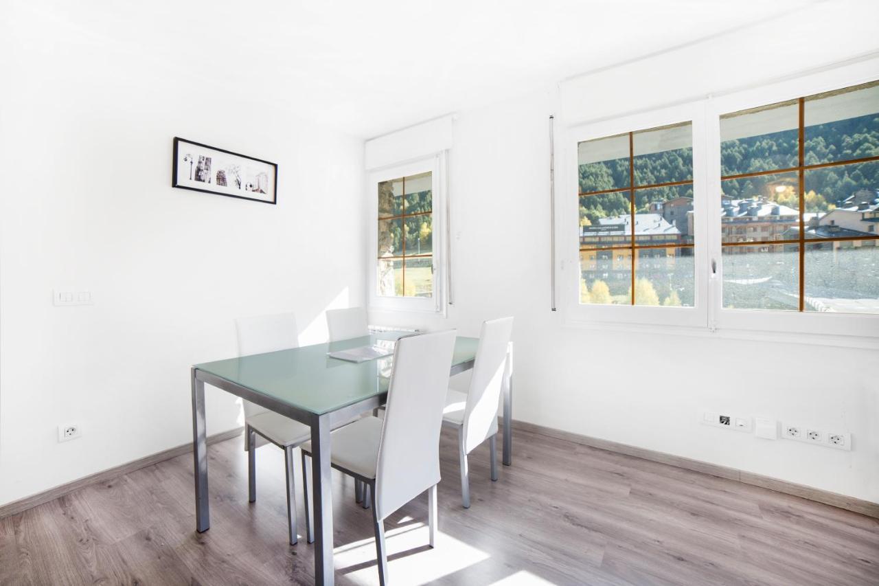 Apartaments Riu D'Инклес Екстериор снимка
